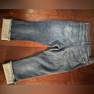 7 For All Mankind Italian Fabric Denim size 32 crop